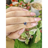 1.15 Ct. Purplish Blue Sapphire from Ceylon (Sri Lanka) Life Style
