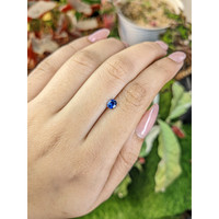 0.43 Ct. Blue Sapphire from Ceylon (Sri Lanka) Life Style