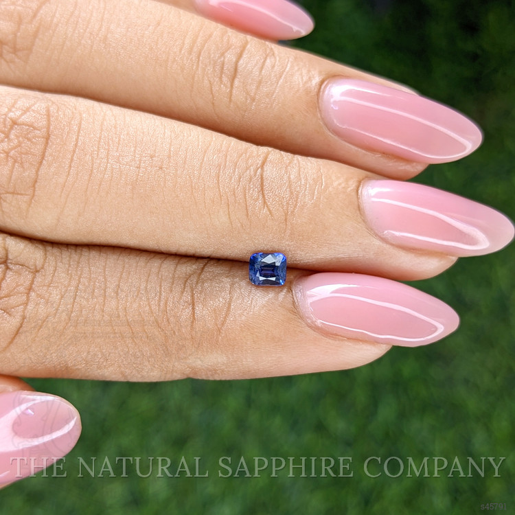 0.39 Ct. Blue Sapphire from Ceylon (Sri Lanka)