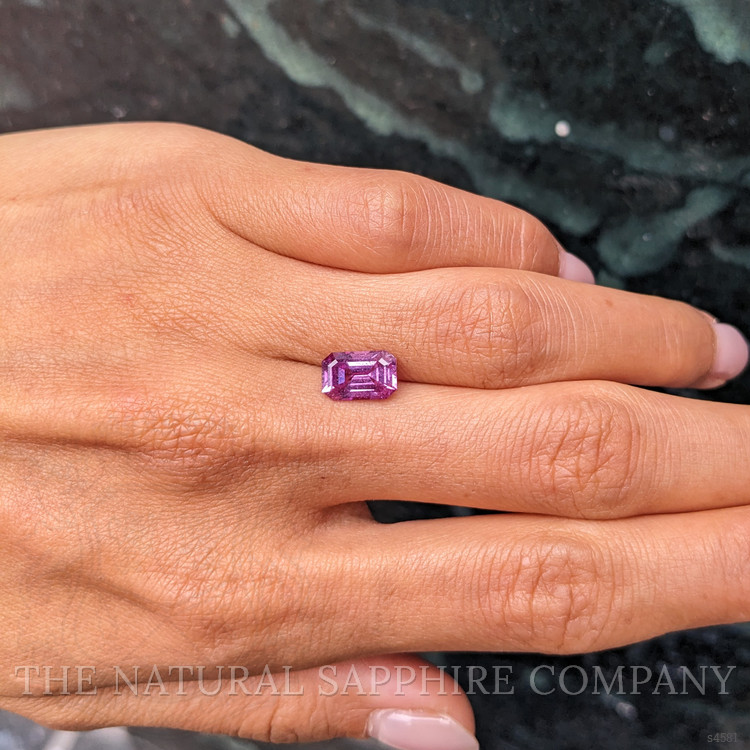 2.56 Ct. Pink Sapphire from Ceylon (Sri Lanka)