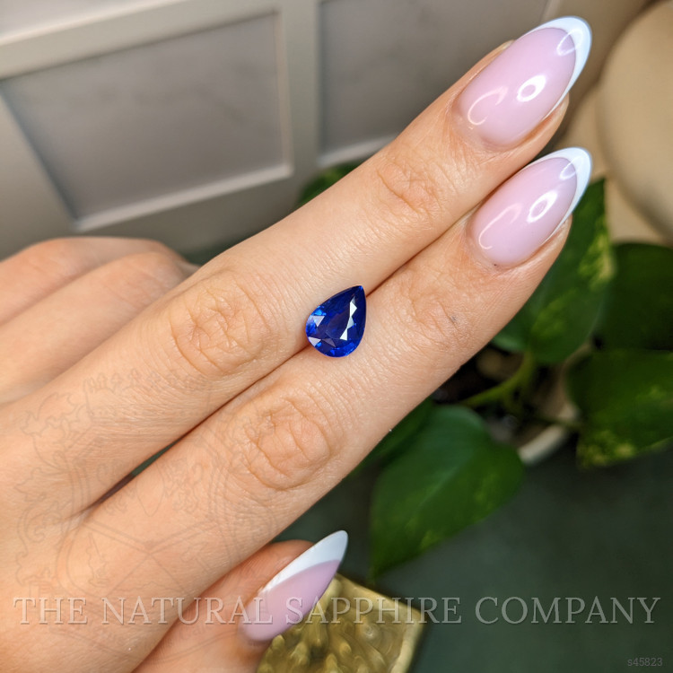 3.03 Ct. Blue Sapphire from Ceylon (Sri Lanka)