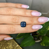 6.38 Ct. Blue Sapphire from Ceylon (Sri Lanka) Life Style