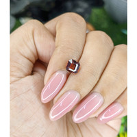 1.52 Ct. Pinkish Brown Sapphire from Madagascar Life Style
