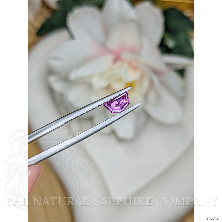 0.93 Ct. Purplish Pink Sapphire from Ceylon (Sri Lanka)
