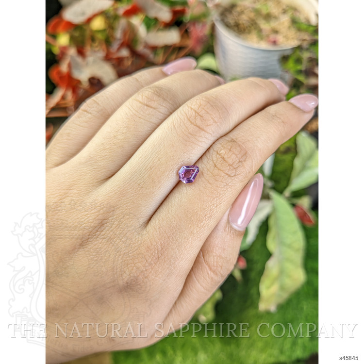 0.99 Ct. Pinkish Purple Sapphire from Ceylon (Sri Lanka)