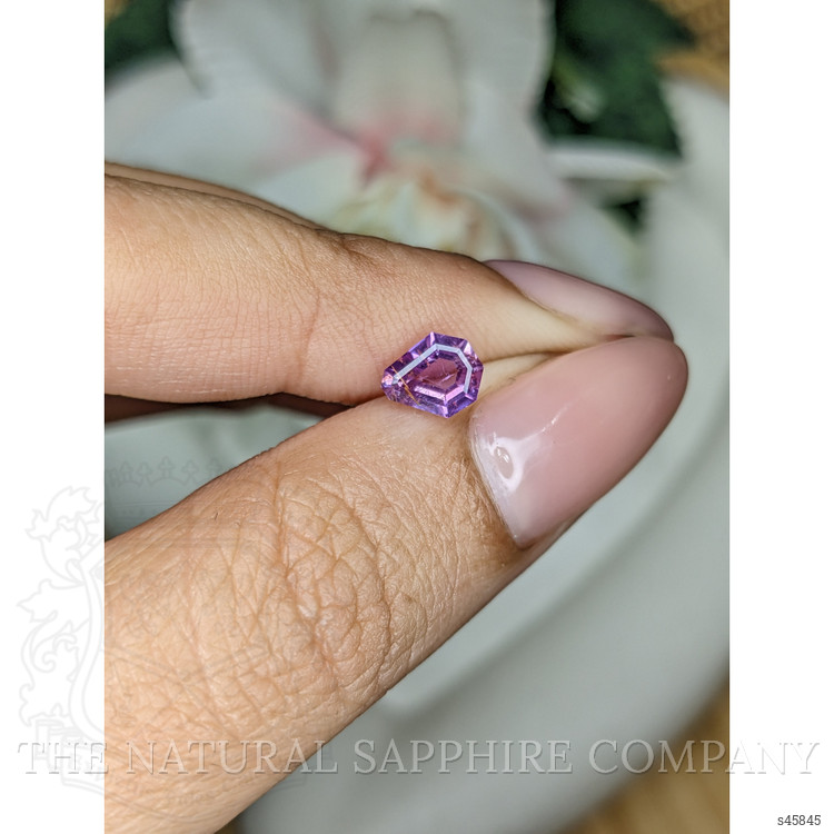 0.99 Ct. Pinkish Purple Sapphire from Ceylon (Sri Lanka)