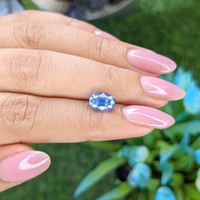 2.57 Ct. Blue Sapphire from Tanzania Life Style