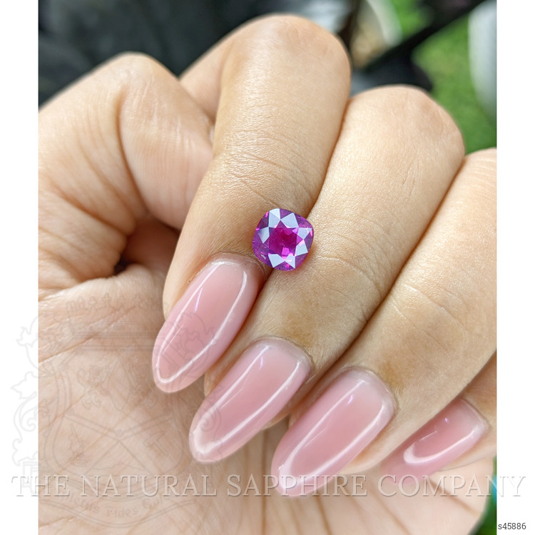 1.52 Ct. Pinkish Purple Sapphire from Tanzania