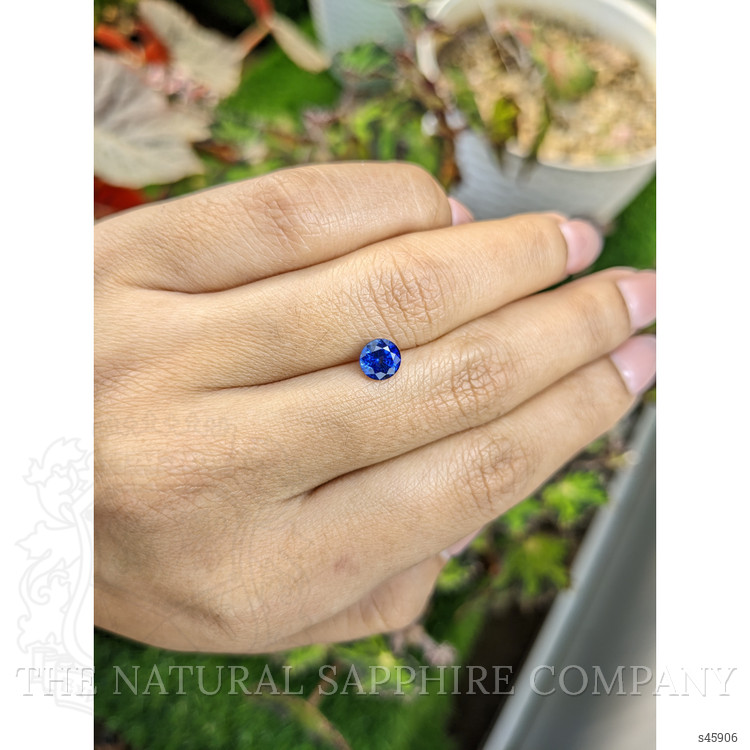 1.08 Ct. Blue Sapphire from Ceylon (Sri Lanka)