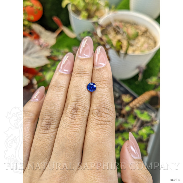 1.08 Ct. Blue Sapphire from Ceylon (Sri Lanka)