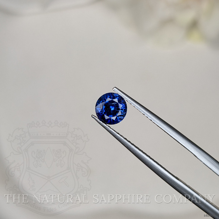 1.08 Ct. Blue Sapphire from Ceylon (Sri Lanka)