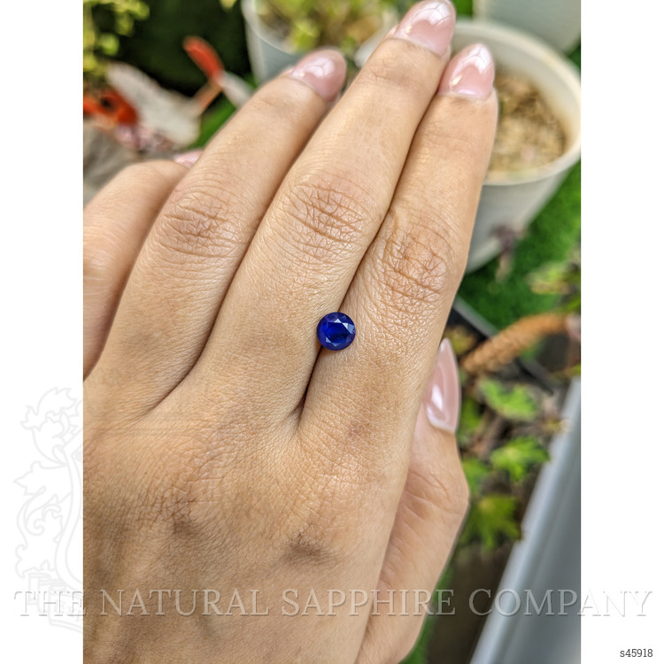 0.96 Ct. Blue Sapphire from Ceylon (Sri Lanka)