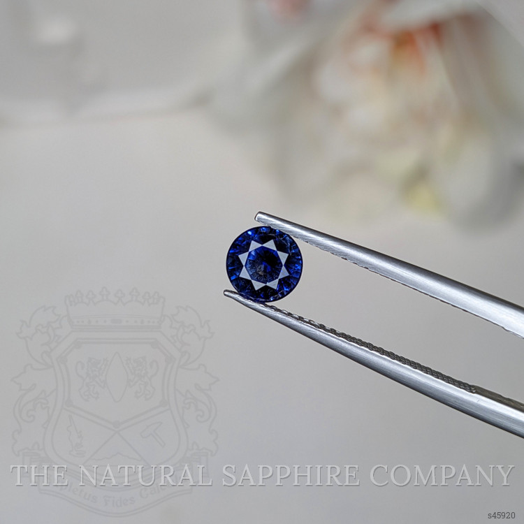 1.04 Ct. Blue Sapphire from Ceylon (Sri Lanka)