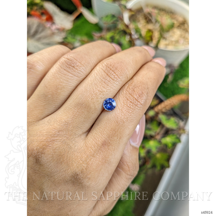 0.87 Ct. Blue Sapphire from Ceylon (Sri Lanka)