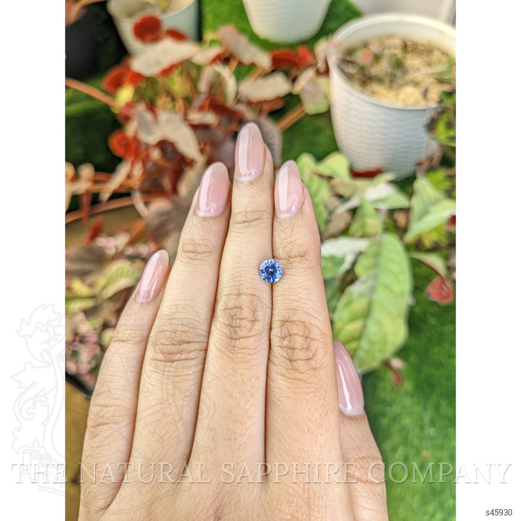 1.00 Ct. Blue Sapphire from Ceylon (Sri Lanka)