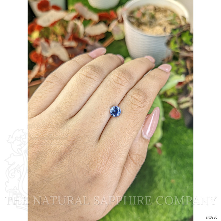 1.00 Ct. Blue Sapphire from Ceylon (Sri Lanka)