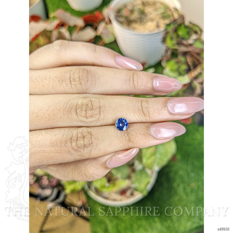 0.95 Ct. Blue Sapphire from Ceylon (Sri Lanka)