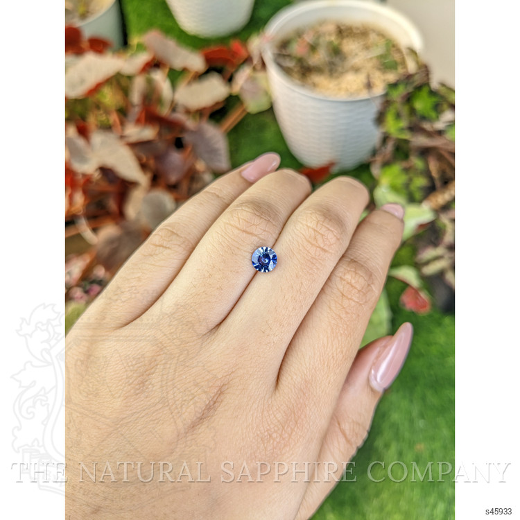 0.95 Ct. Blue Sapphire from Ceylon (Sri Lanka)