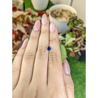 0.54 Ct. Blue Sapphire from Ceylon (Sri Lanka) Life Style