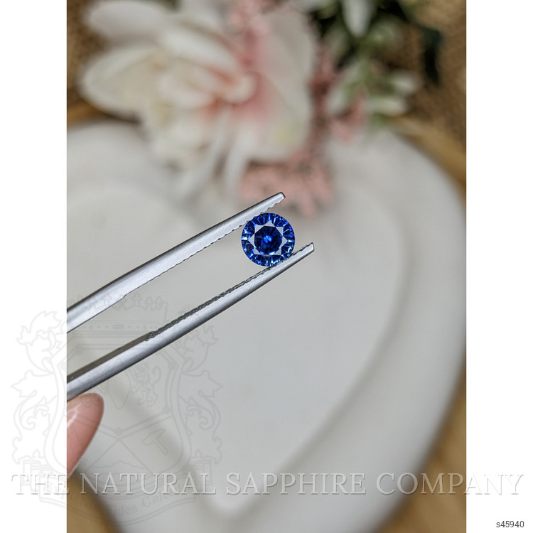 0.80 Ct. Blue Sapphire from Ceylon (Sri Lanka)
