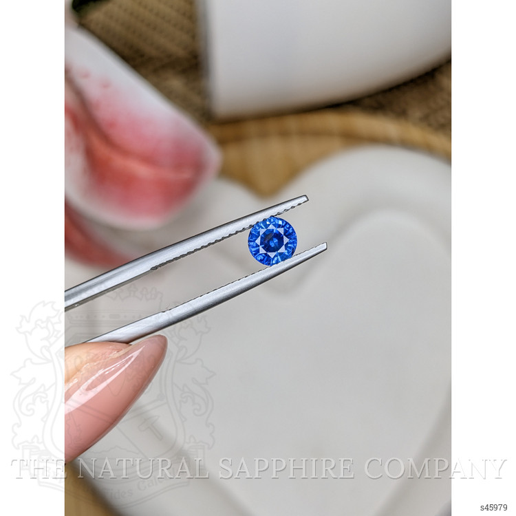 0.93 Ct. Blue Sapphire from Ceylon (Sri Lanka)