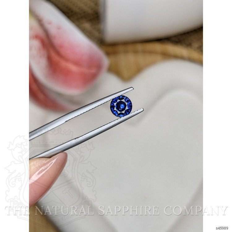0.84 Ct. Blue Sapphire from Ceylon (Sri Lanka)