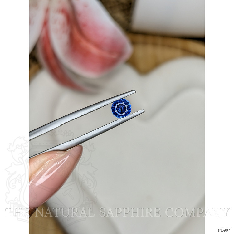 0.43 Ct. Blue Sapphire from Ceylon (Sri Lanka)