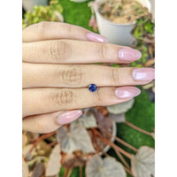 0.58 Ct. Blue Sapphire from Ceylon (Sri Lanka) Life Style