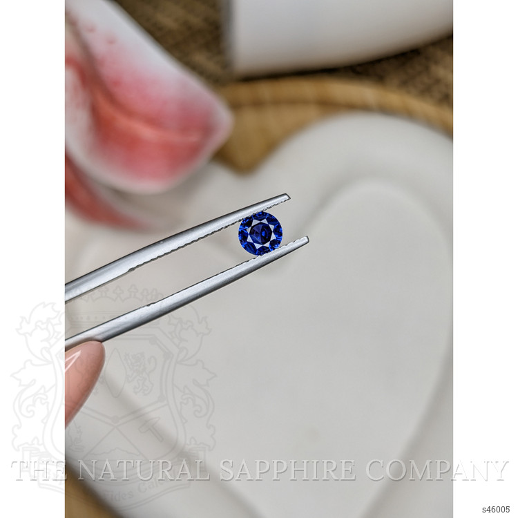 0.49 Ct. Blue Sapphire from Ceylon (Sri Lanka)