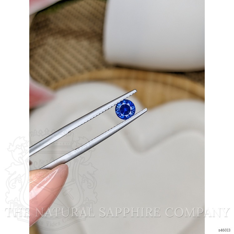 0.58 Ct. Blue Sapphire from Ceylon (Sri Lanka)