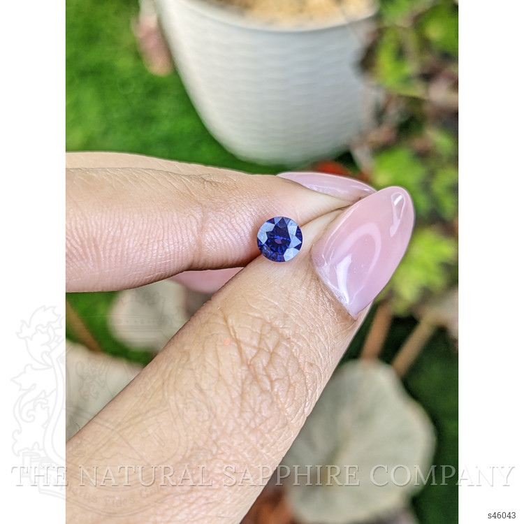 0.90 Ct. Purplish Blue Sapphire from Ceylon (Sri Lanka)