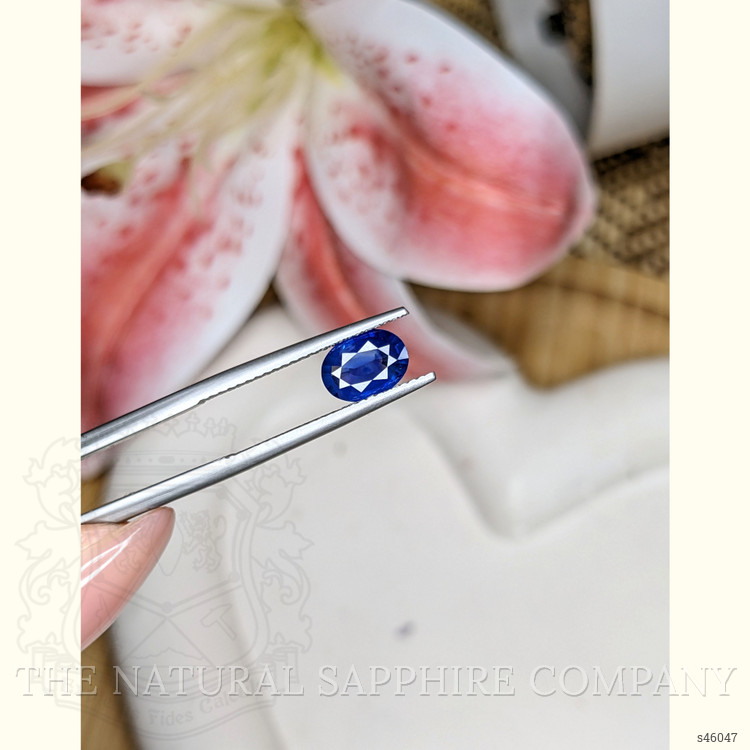 1.07 Ct. Blue Sapphire from Ceylon (Sri Lanka)