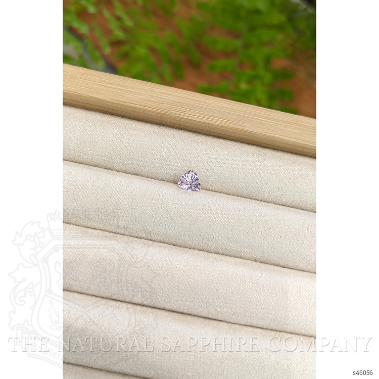 0.75 Ct. Pink Sapphire from Ceylon (Sri Lanka)