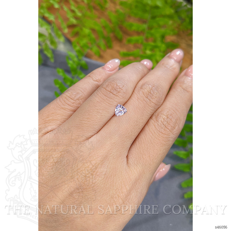 0.75 Ct. Pink Sapphire from Ceylon (Sri Lanka)