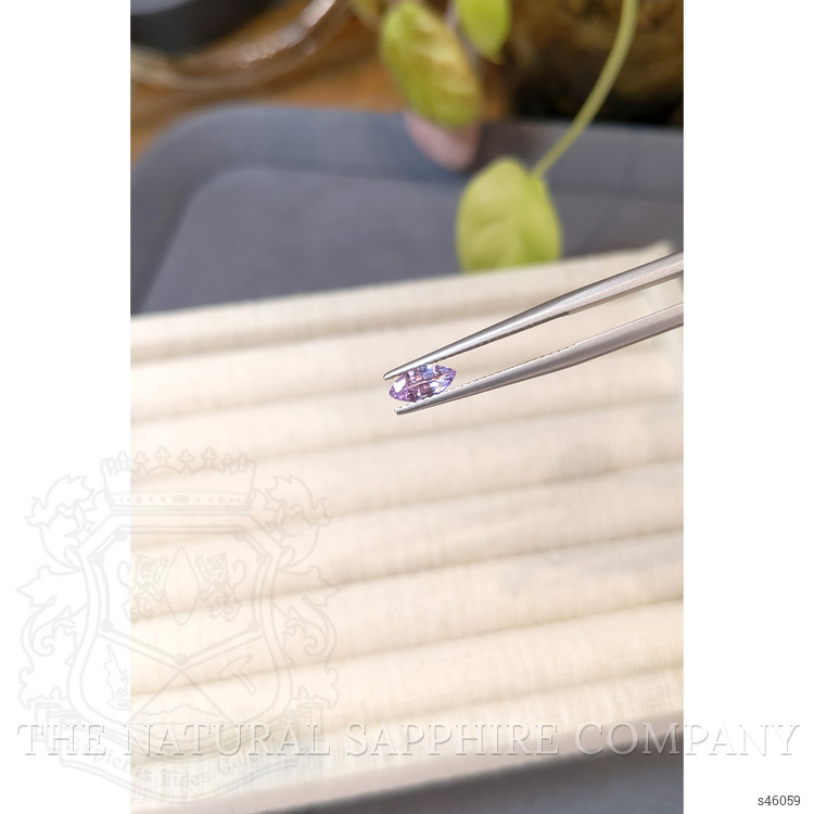 0.45 Ct. Purplish Pink Sapphire from Ceylon (Sri Lanka)