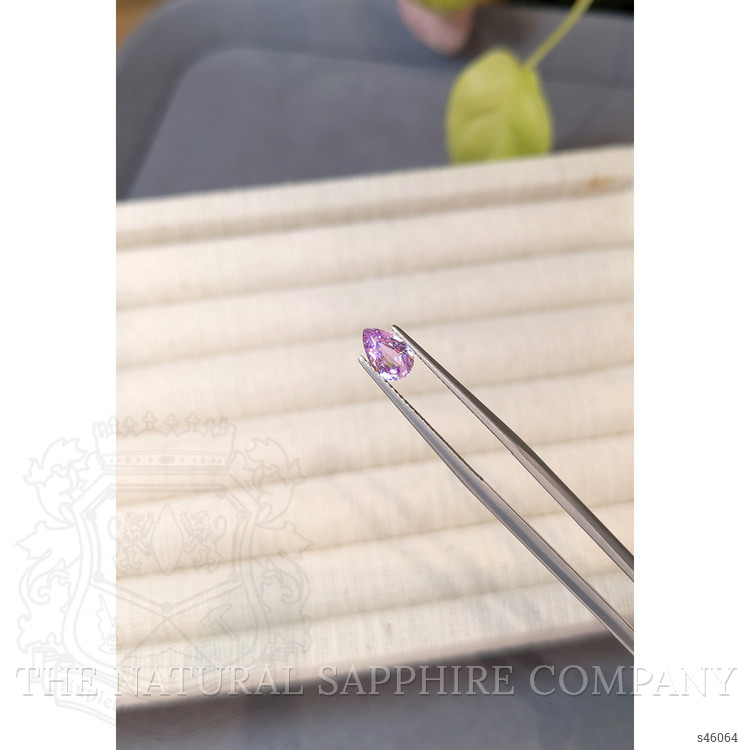 0.85 Ct. Pink Sapphire from Ceylon (Sri Lanka)