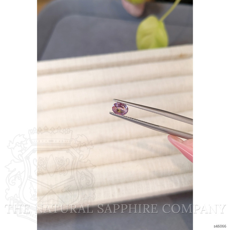0.60 Ct. Pink Sapphire from Ceylon (Sri Lanka)