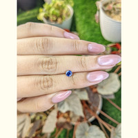 0.52 Ct. Blue Sapphire from Ceylon (Sri Lanka) Life Style