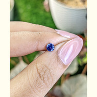 0.41 Ct. Blue Sapphire from Ceylon (Sri Lanka) Life Style