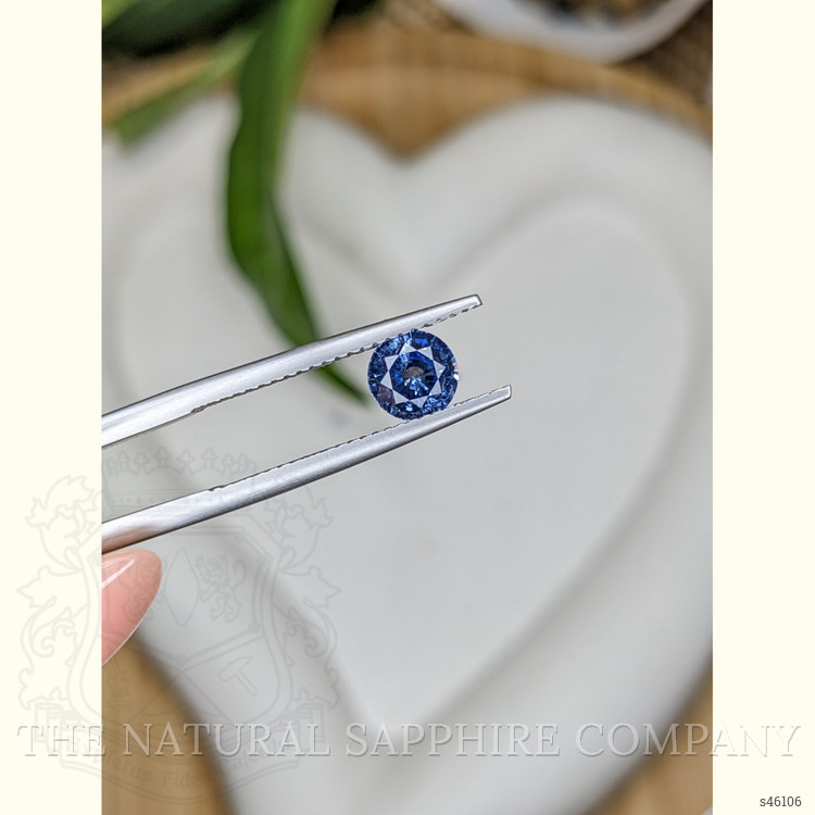 1.05 Ct. Blue Sapphire from Ceylon (Sri Lanka)