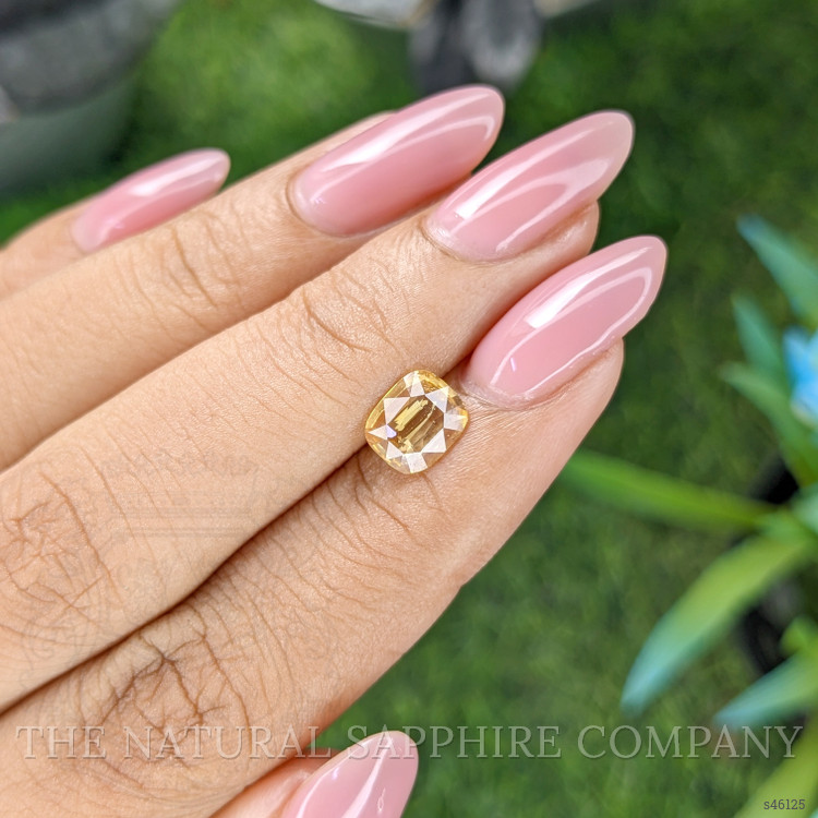 1.18 Ct. Yellow Sapphire from Ceylon (Sri Lanka)