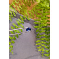 2.16 Ct. Blue Sapphire from Ceylon (Sri Lanka) Life Style