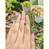 0.96 Ct. Blue Sapphire from Ceylon (Sri Lanka) Life Style