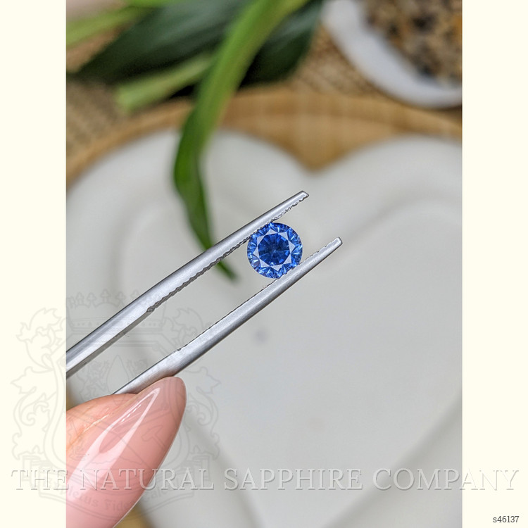 1.09 Ct. Blue Sapphire from Ceylon (Sri Lanka)