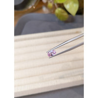 1.07 Ct. Pink Sapphire from Ceylon (Sri Lanka) Life Style