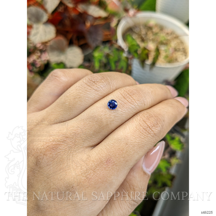 0.48 Ct. Blue Sapphire from Ceylon (Sri Lanka)