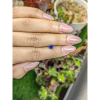0.55 Ct. Blue Sapphire from Ceylon (Sri Lanka) Life Style