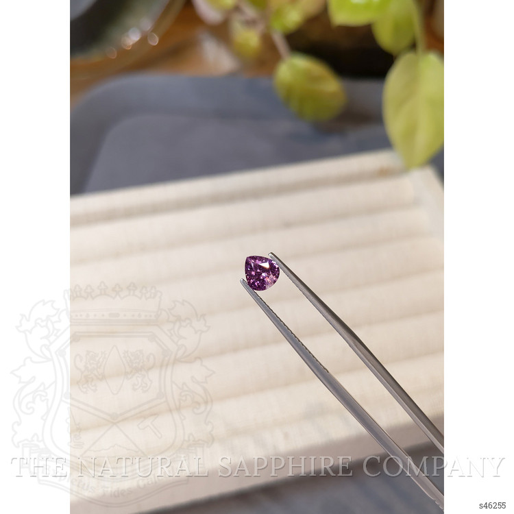 1.01 Ct. Pinkish Purple Sapphire from Ceylon (Sri Lanka)