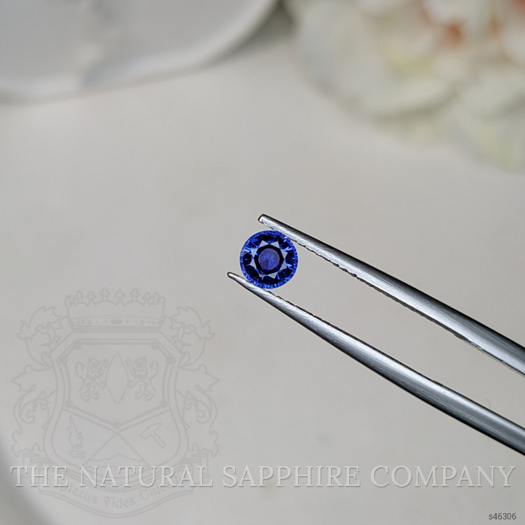 0.47 Ct. Blue Sapphire from Ceylon (Sri Lanka)