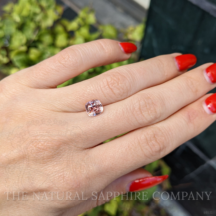 2.33 Ct. Padparadscha Sapphire from Ceylon (Sri Lanka)